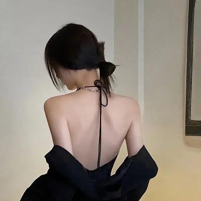 无法隐藏的本能：偷拍